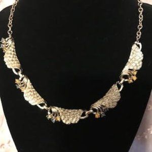 📍🚨LAST CALL 🚨📍🚨 
Vintage- Statement Piece- Gold w-precious stones- Rare